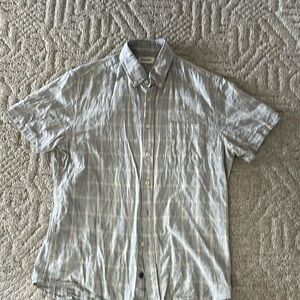 Taylor Stitch 42 L short sleeve